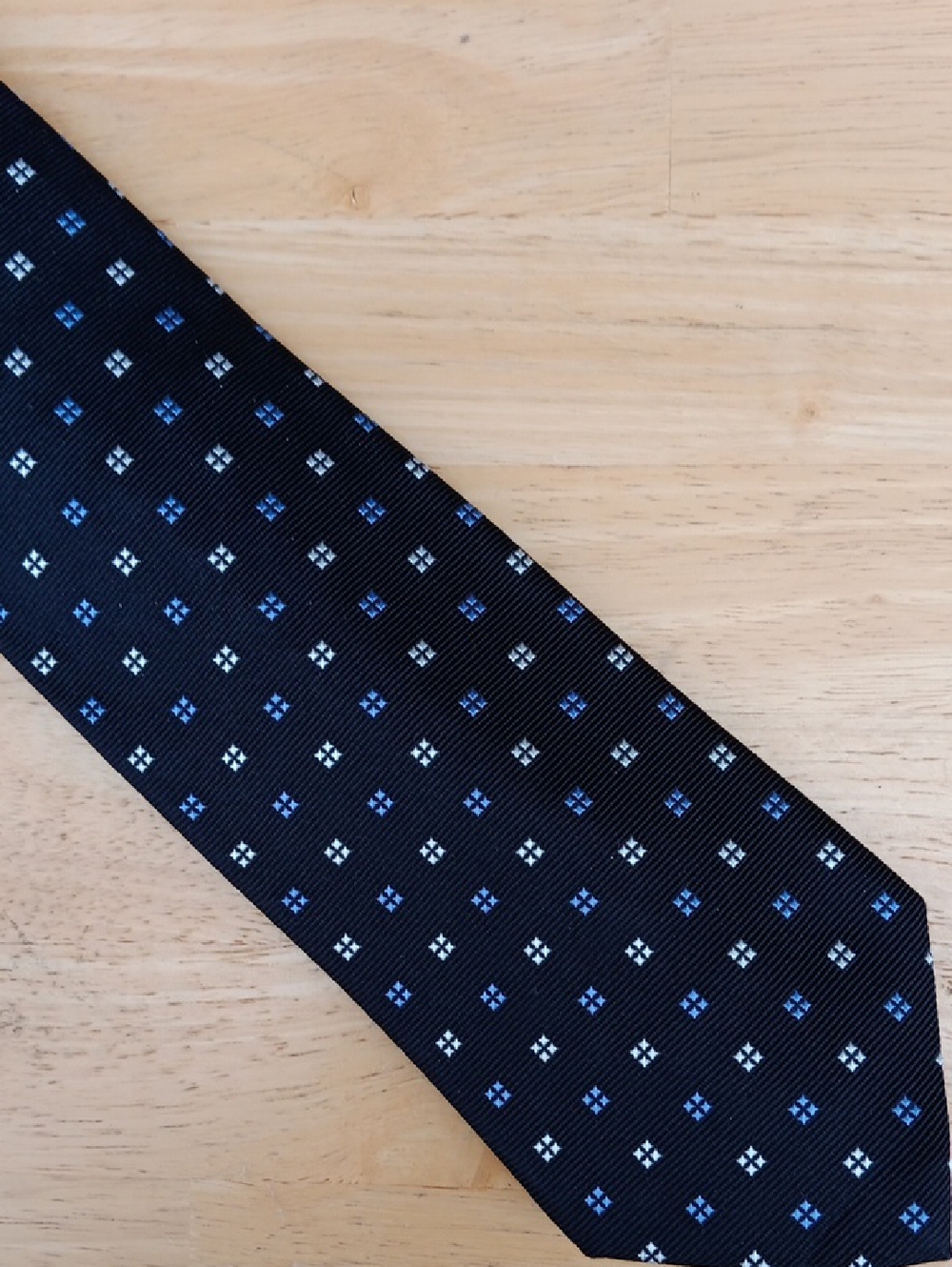 Brooks Brothers Classic Black Men's Tie with Blue and White Micro-Pattern